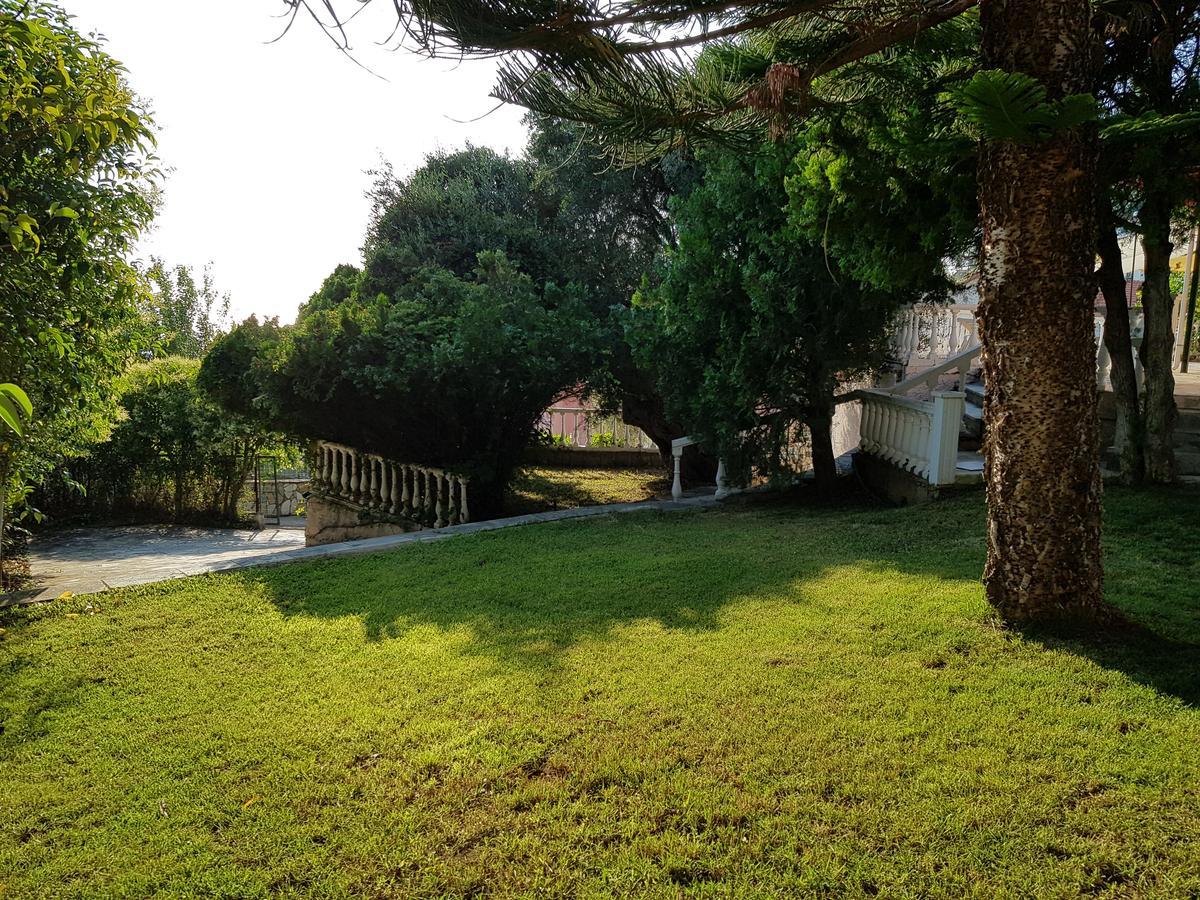 Villa Vanda Lygia  Luaran gambar