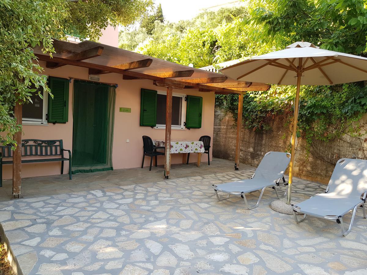 Villa Vanda Lygia  Luaran gambar