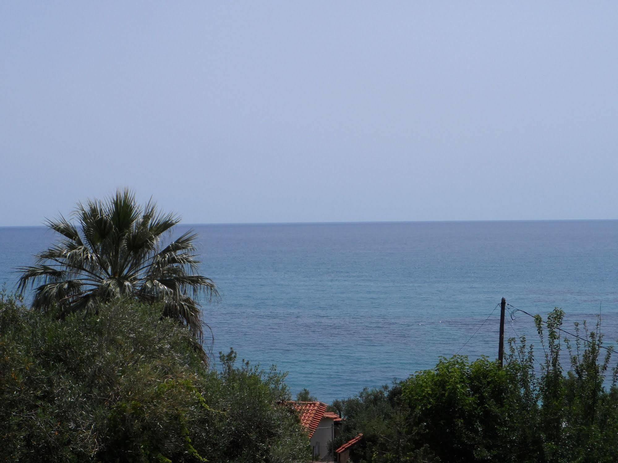 Villa Vanda Lygia  Luaran gambar