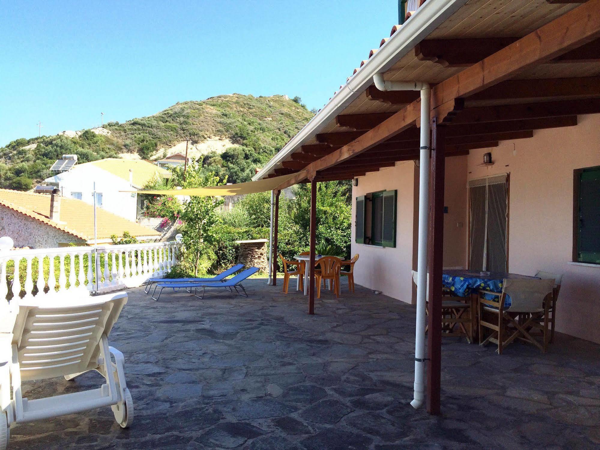 Villa Vanda Lygia  Luaran gambar