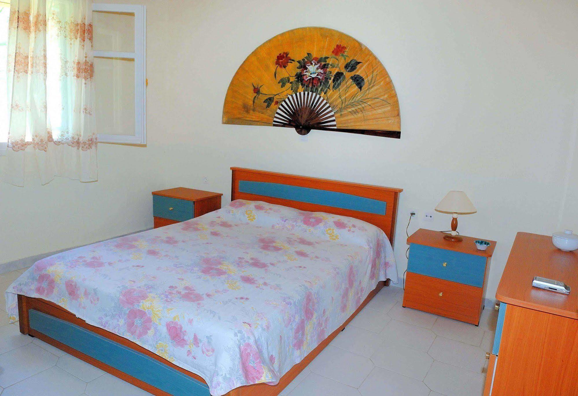 Villa Vanda Lygia  Luaran gambar