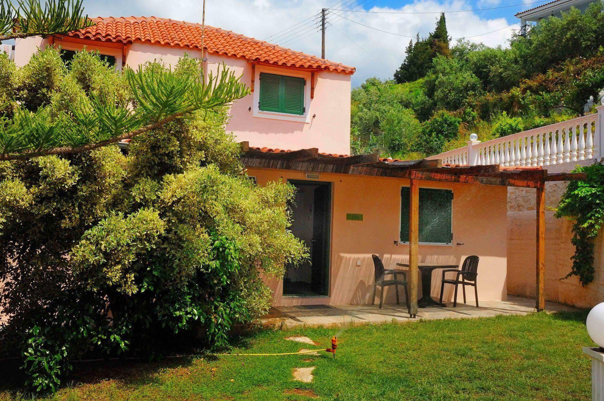 Villa Vanda Lygia  Luaran gambar